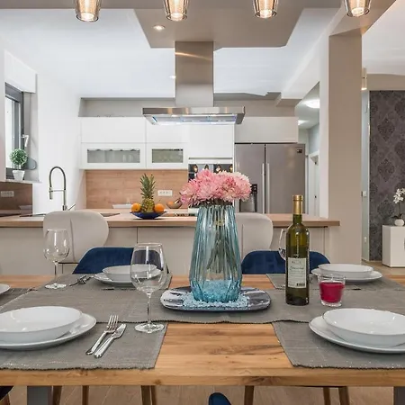 Nika Σπίτι διακοπών