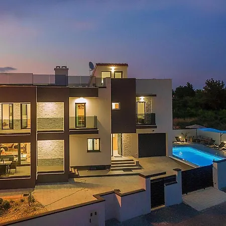 Hébergement de vacances Nika